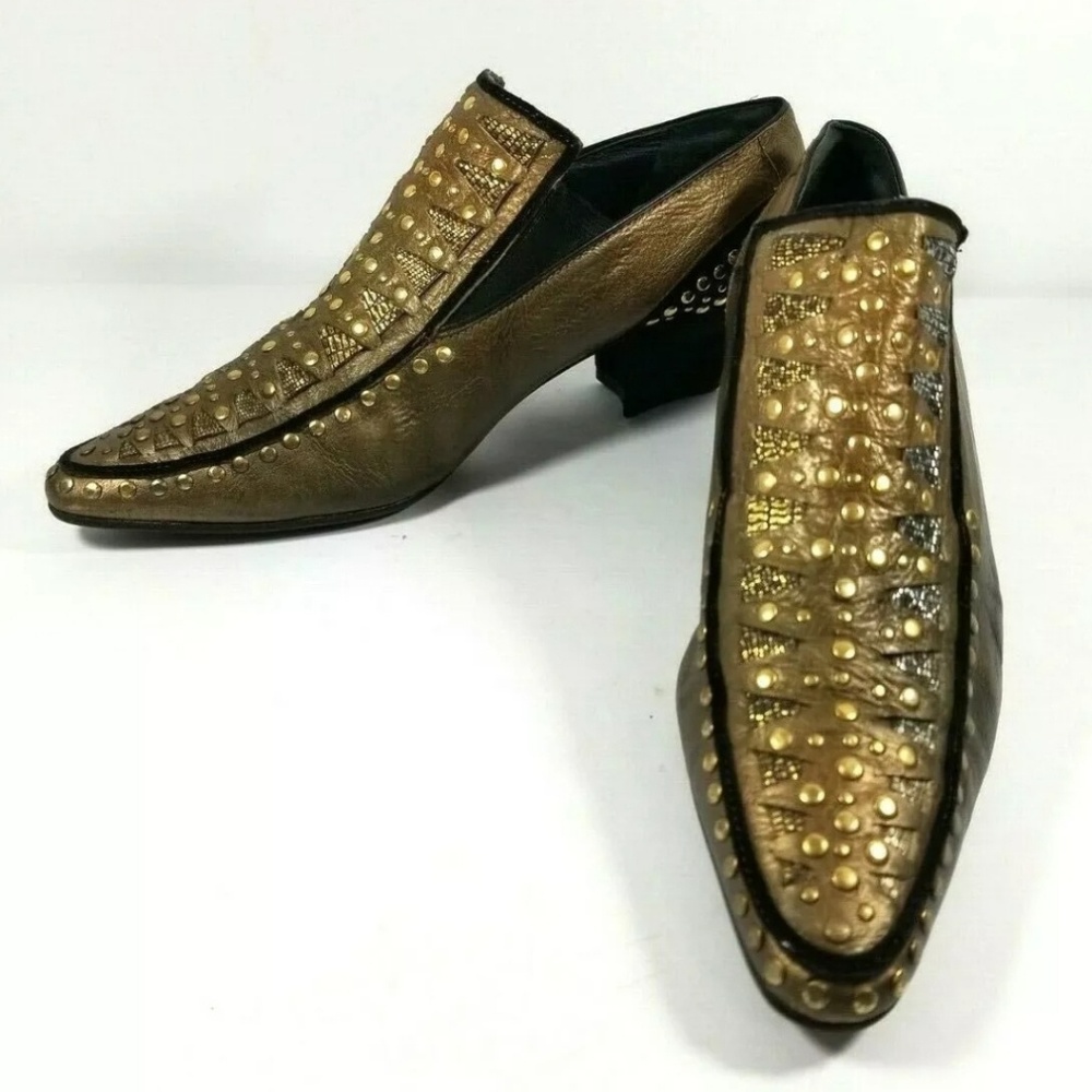El Vaquero Vtg Gold Metallic Studded Shoes